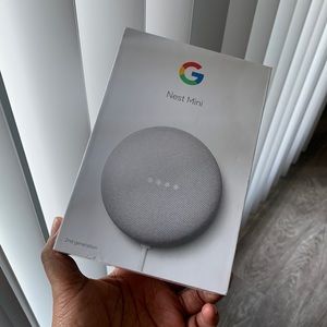 Google Nest Mini